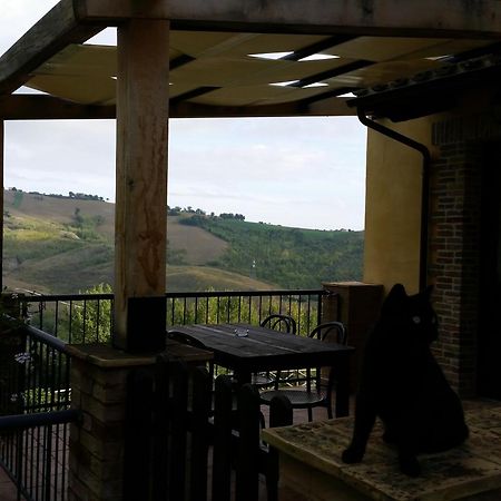 Agriturismo Tre Querce Penna San Giovanni Exteriér fotografie