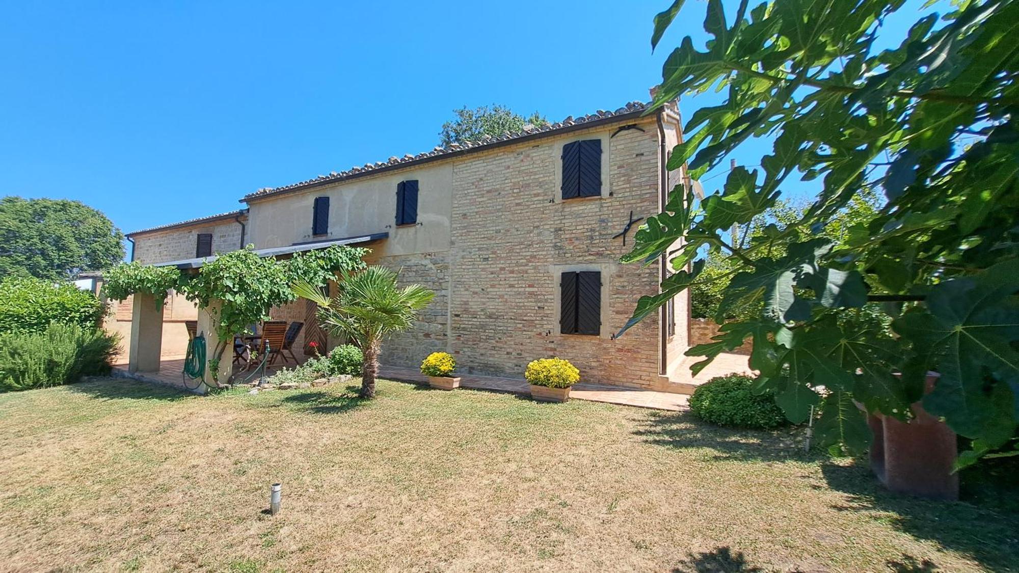 Agriturismo Tre Querce Penna San Giovanni Exteriér fotografie