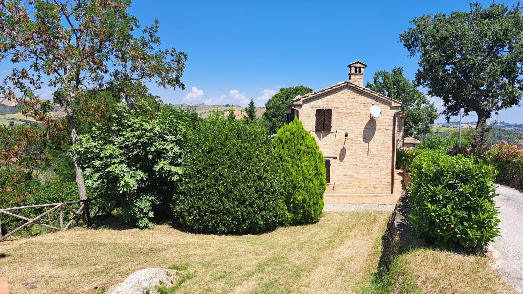 Agriturismo Tre Querce Penna San Giovanni Exteriér fotografie