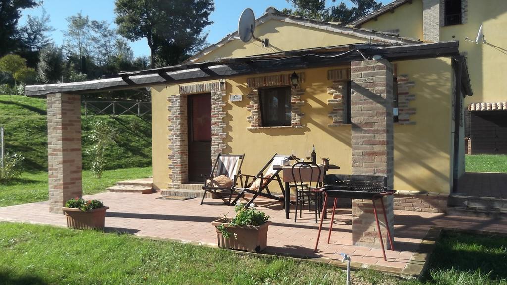 Agriturismo Tre Querce Penna San Giovanni Exteriér fotografie